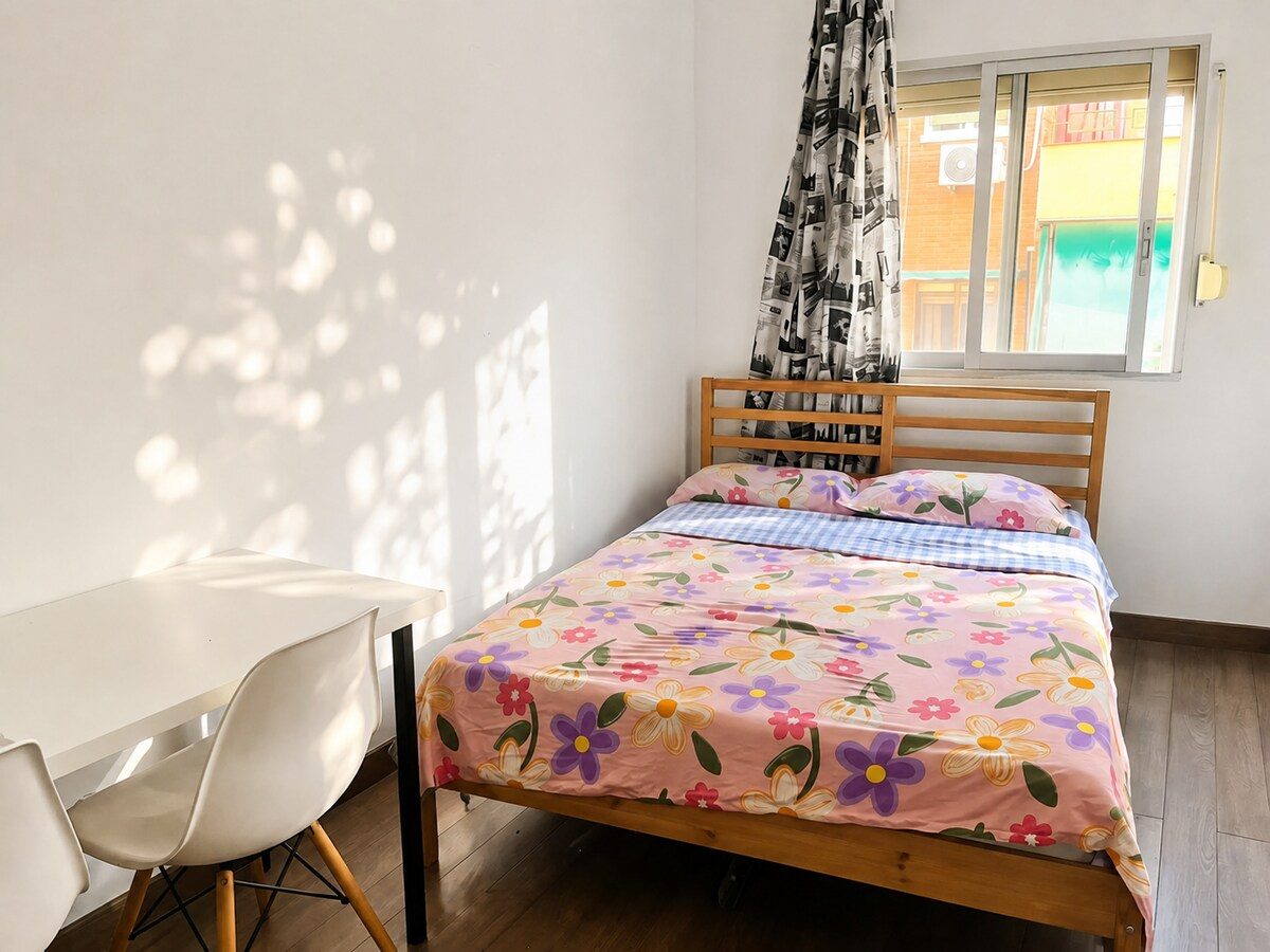 Habitación doble en Usera con aire acondicionado — foto 4